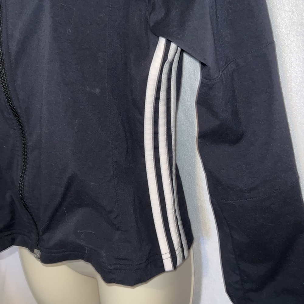 # 26 ✅ Adidas’s jacket - Picture 3 of 8
